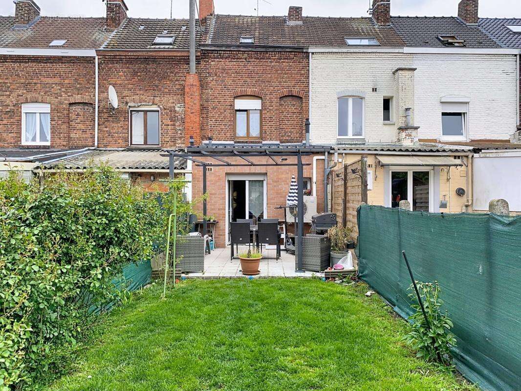 Maison à HOUPLINES