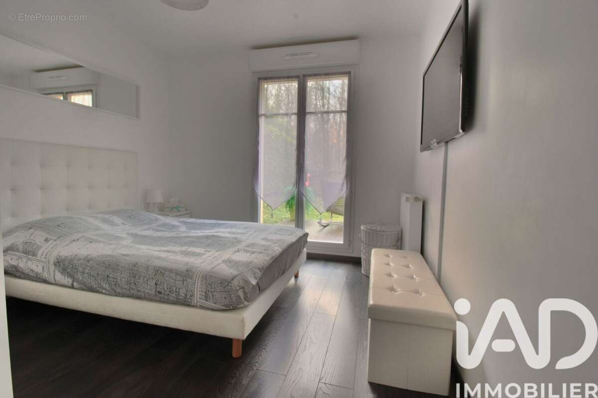 Photo 6 - Appartement à QUINCY-VOISINS