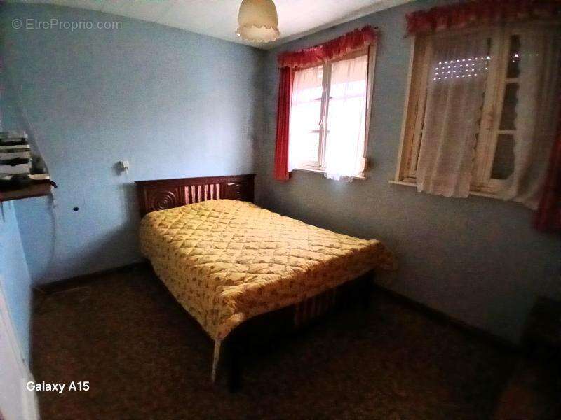 Maison à QUOEUX-HAUT-MAINIL