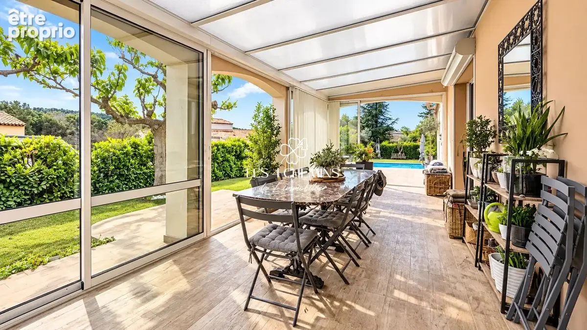 Maison à vendre 5 pièces de 137m2 + véranda sur parcelle de 1200 m2 avec piscine - photo 9