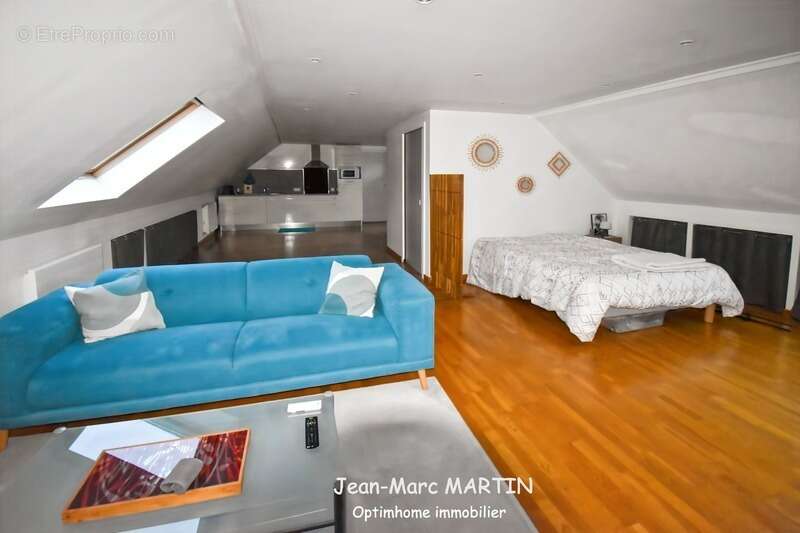 Maison à LA CHAPELLE-D&#039;ARMENTIERES