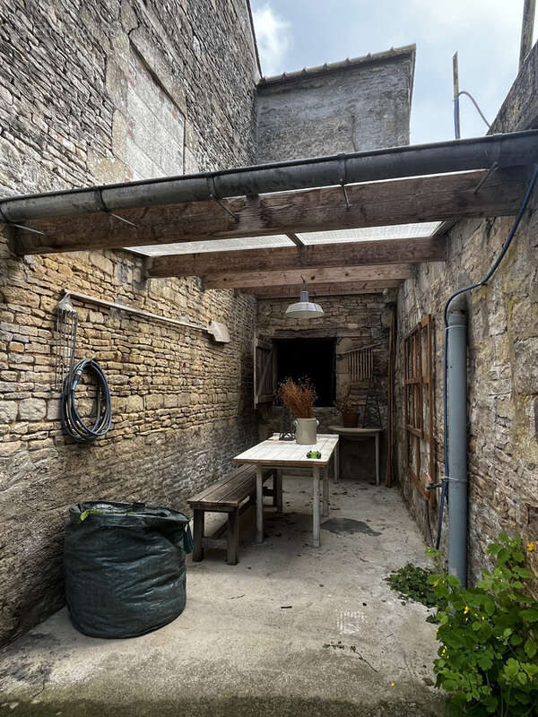 Maison à LOUVIERES-EN-AUGE