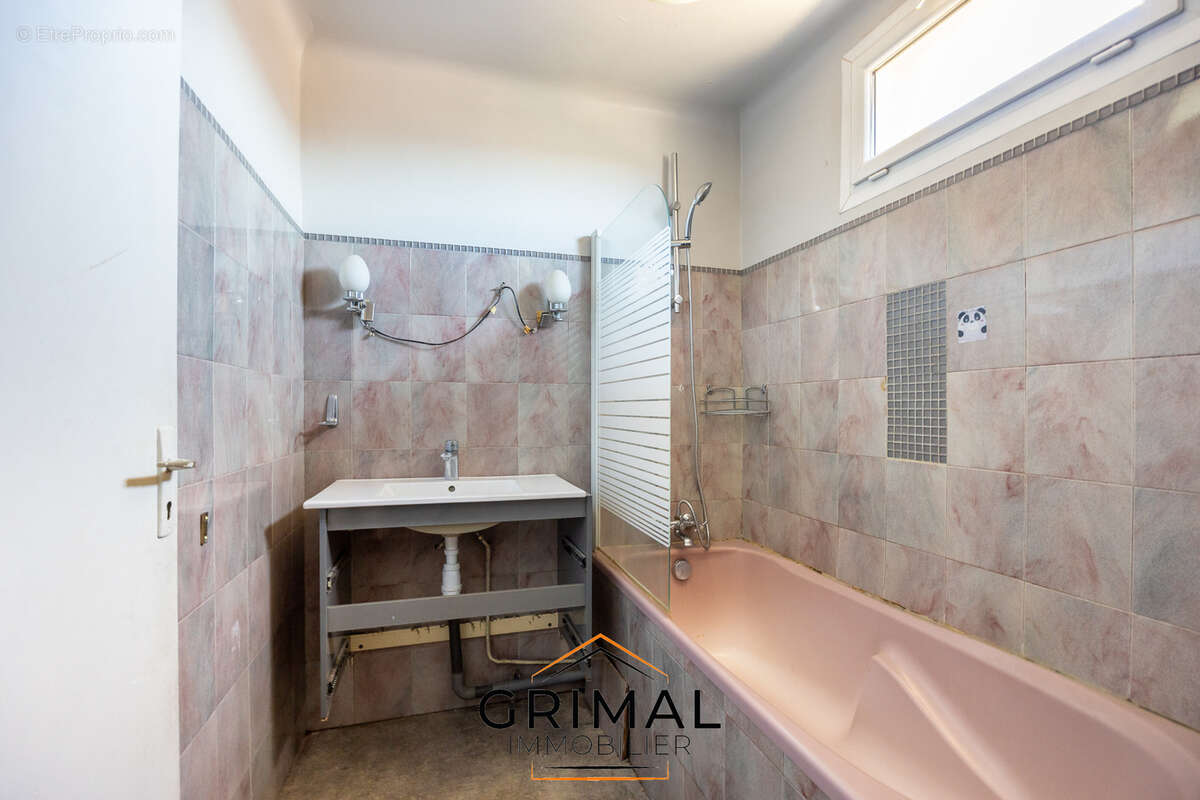 Appartement à MARSEILLE-14E