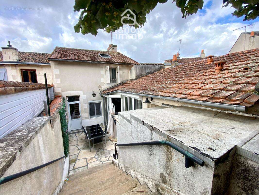 Maison à SAINT-BENOIT
