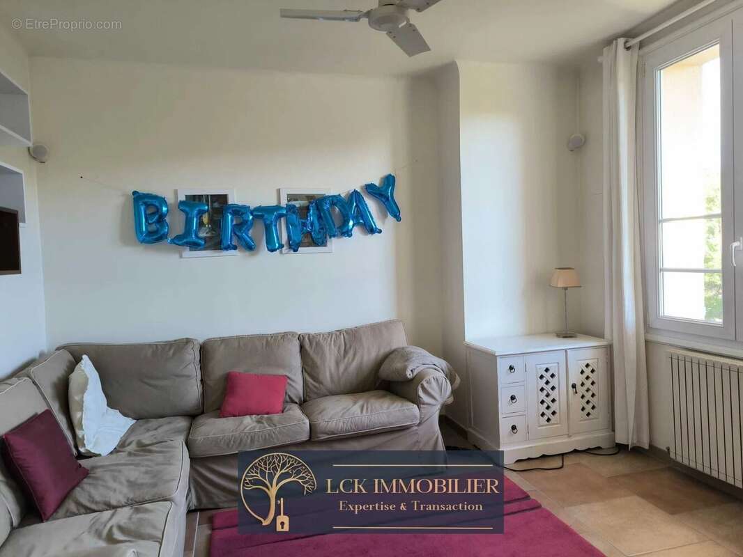 Appartement à FREJUS