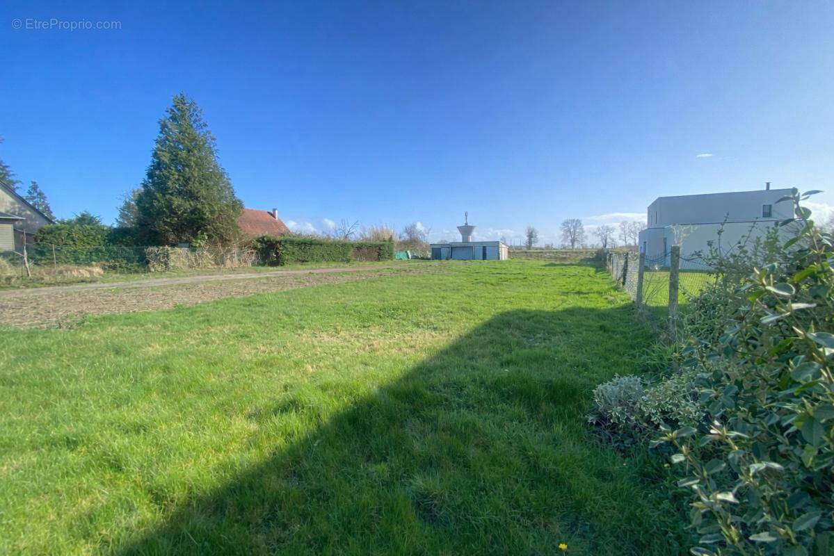 Terrain à TROUVILLE-SUR-MER