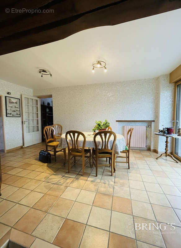 Maison à OISSEAU-LE-PETIT