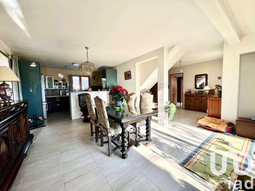 Photo 6 - Maison à SAINT-FERREOL