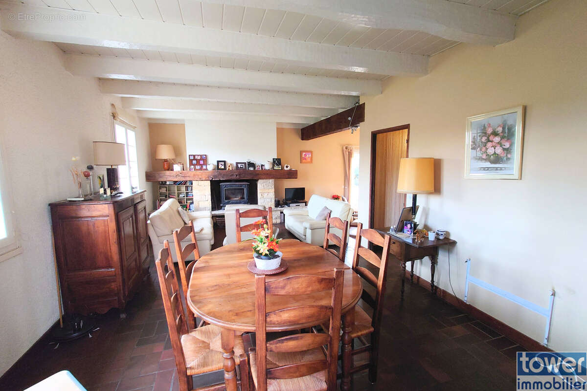 Maison à VILLEFRANCHE-DE-ROUERGUE