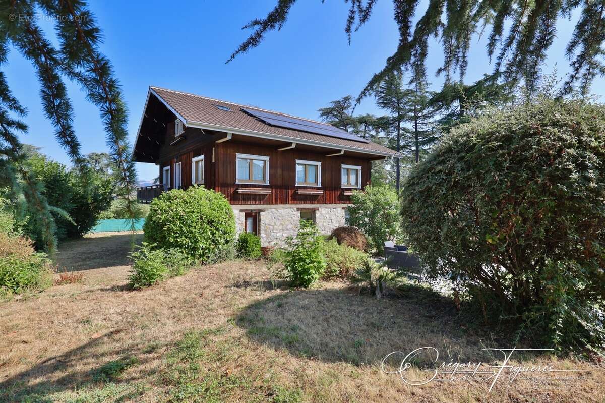 Châteauneuf – maison familiale 6 pièces – 4 chambres – vue dégagée – terrain 1 174 m² - photo 19