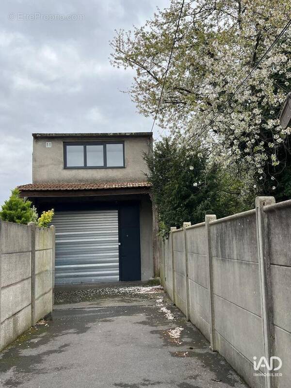 Photo 1 - Commerce à AULNAY-SOUS-BOIS