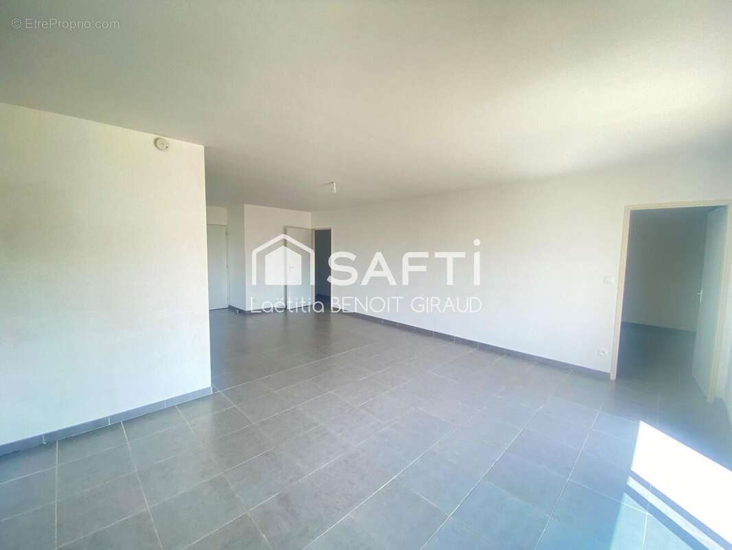 Photo 3 - Maison à COZES