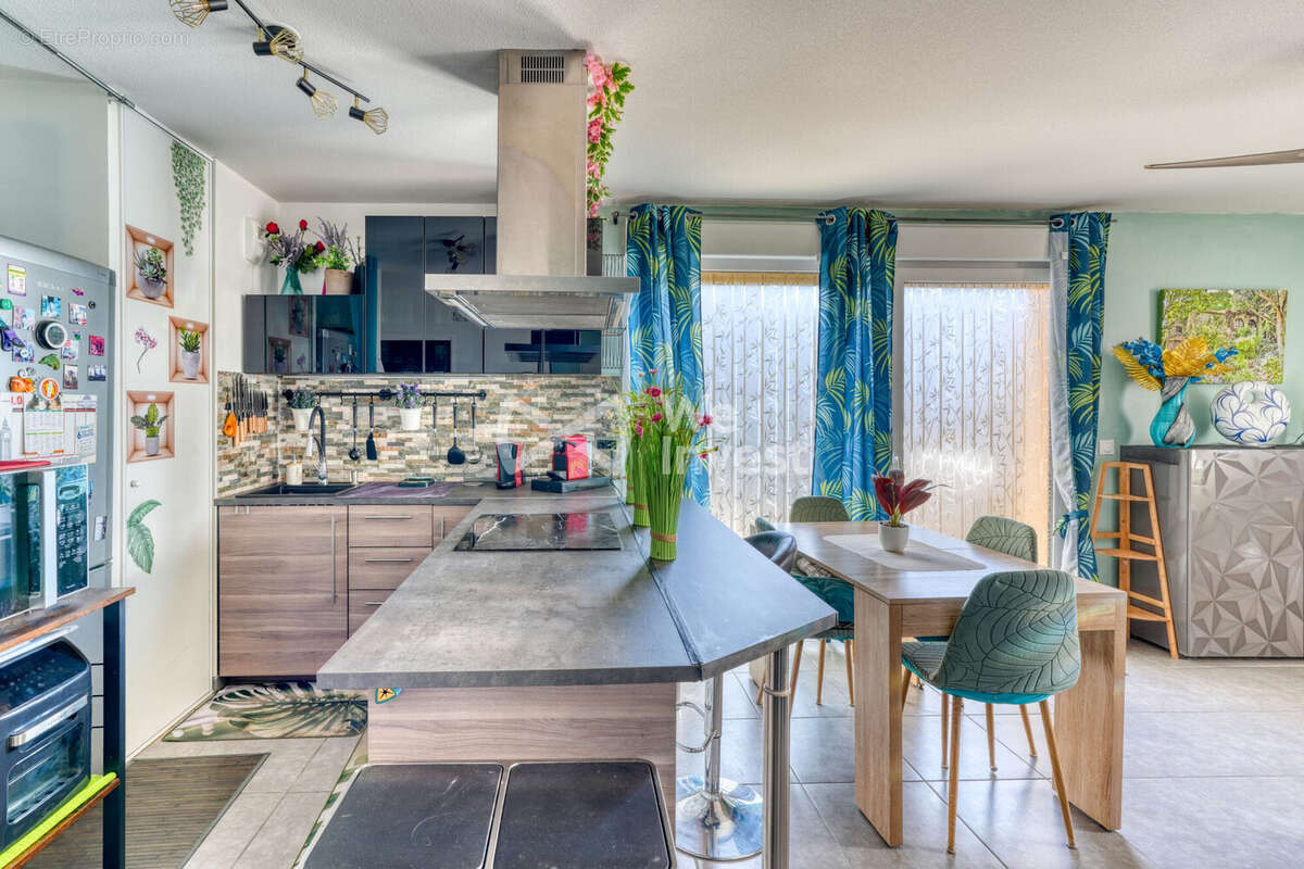 Appartement à SAINT-PRIEST