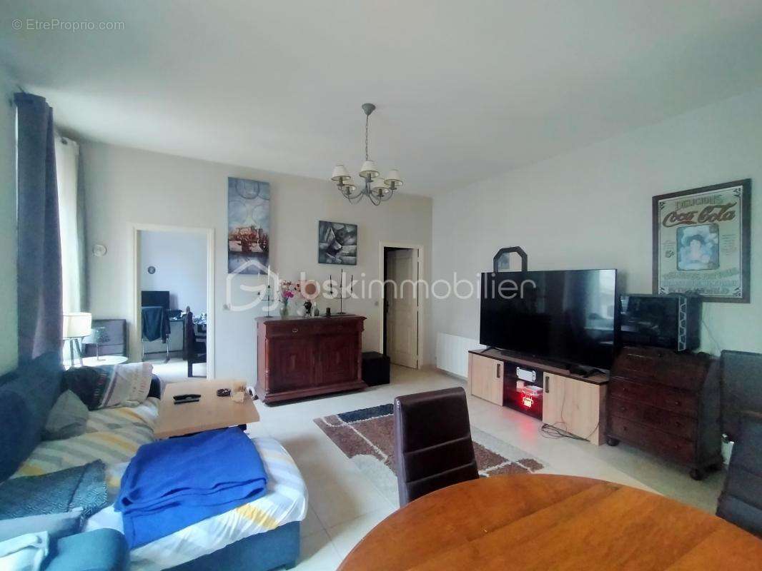 Appartement à THIZY