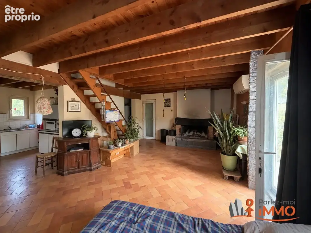 Maison 6 pièces 106 m² à vendre à Sauvain (42990) - photo 3