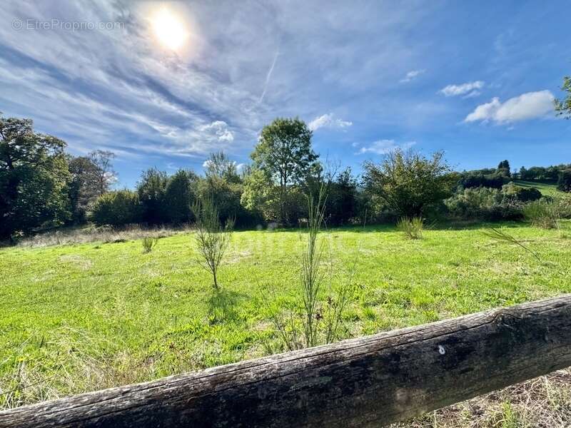 Maison à NOIRETABLE