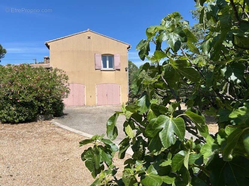 Maison à CAUMONT-SUR-DURANCE