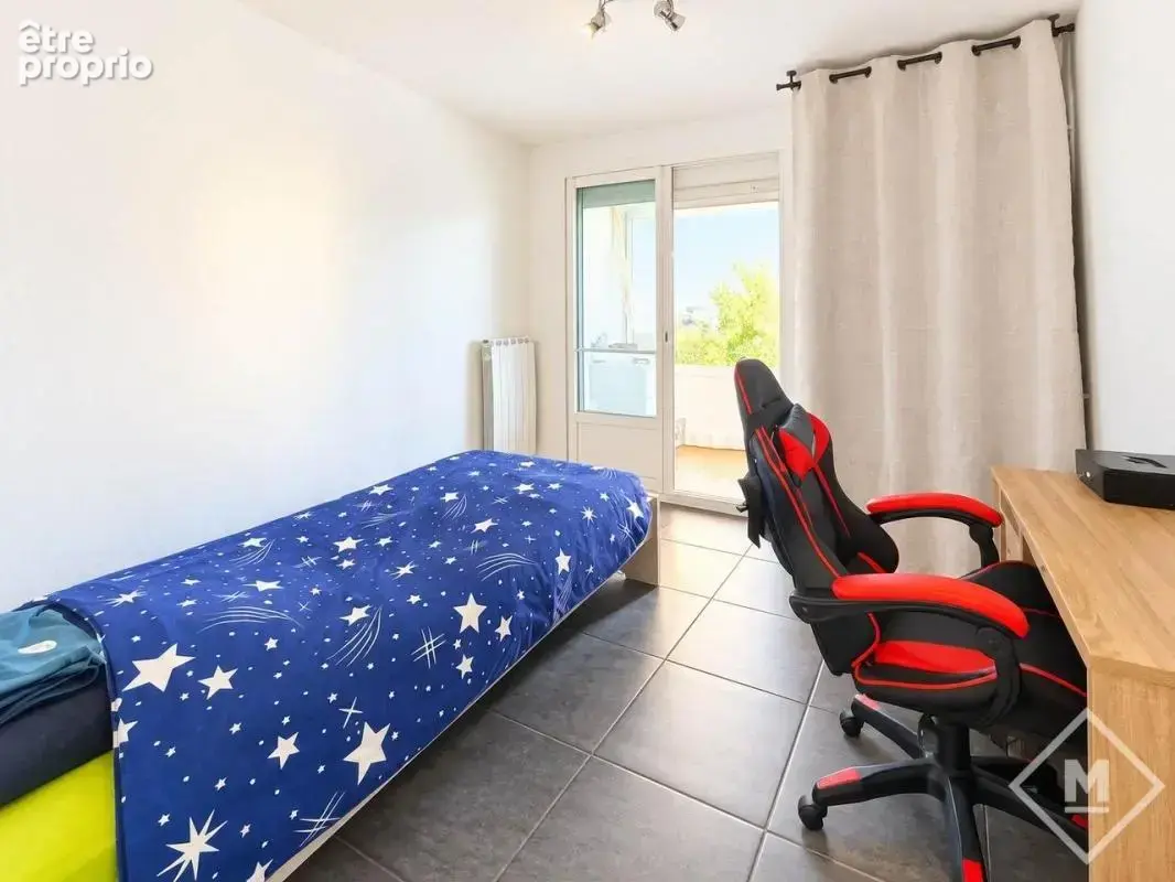 Lumineux appartement T4 avec balcon à Marseille 10ème, idéalement situé - photo 11