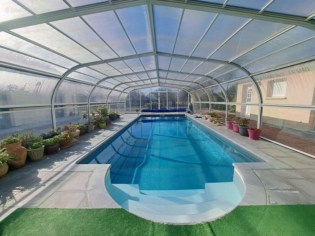 Maison à CHATELLERAULT