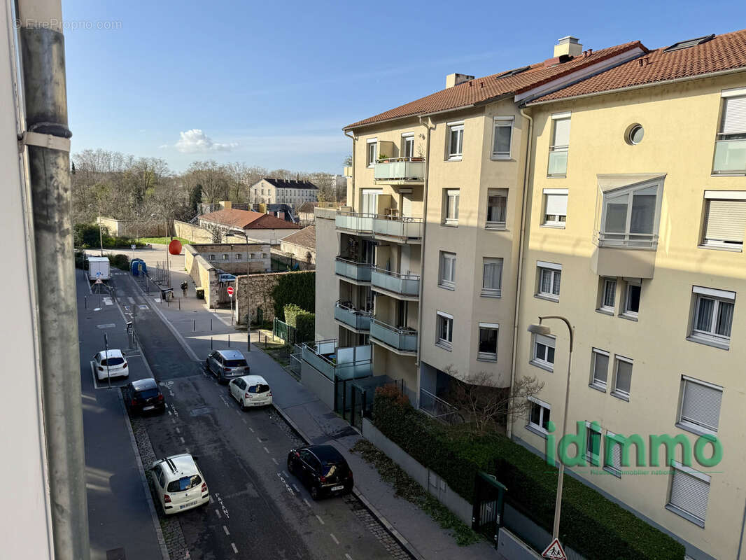 Appartement à LYON-7E