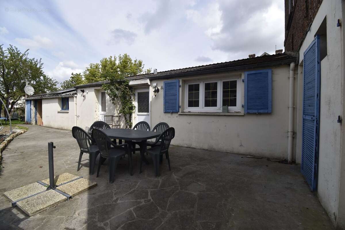 Maison à BEAUVOIS-EN-CAMBRESIS