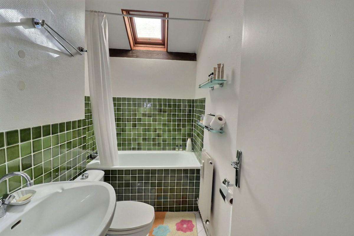 Appartement à LOUVECIENNES