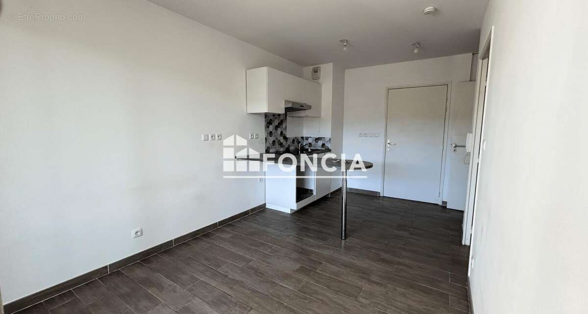 Appartement à MARSEILLE-11E