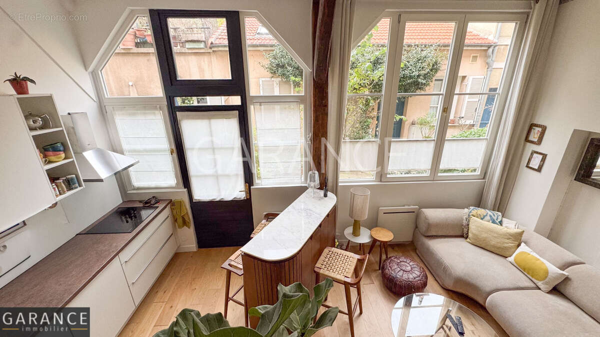 Appartement à PARIS-12E