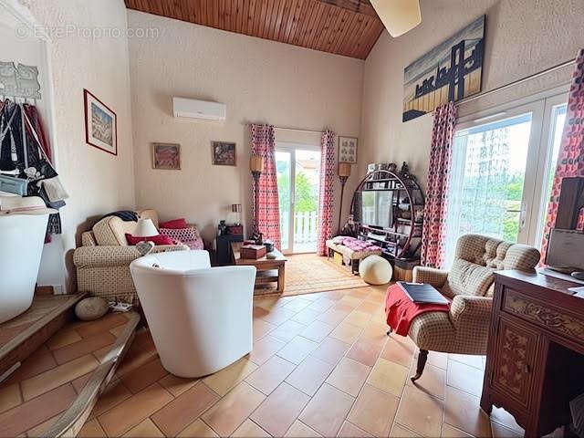 Maison à PORT-DE-BOUC