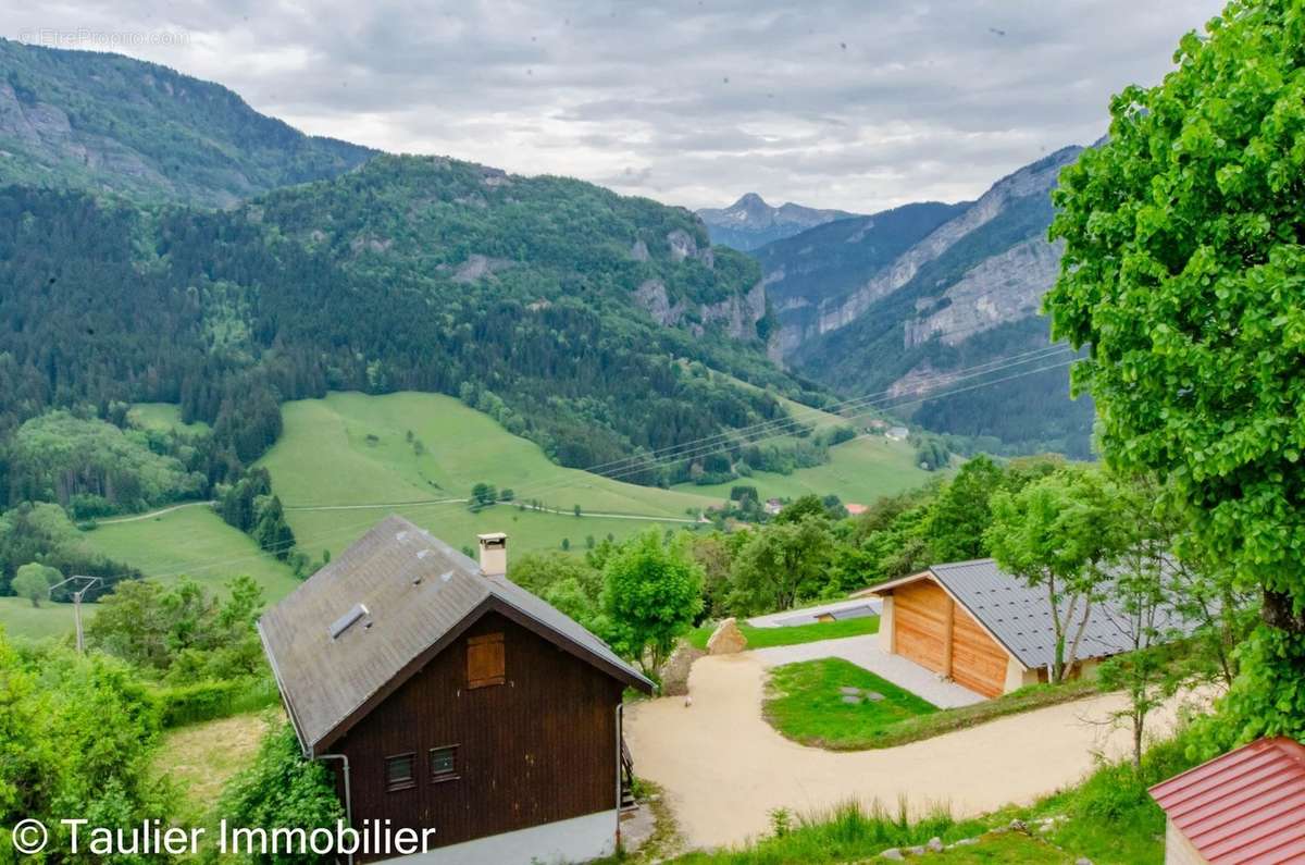 Appartement à RENCUREL