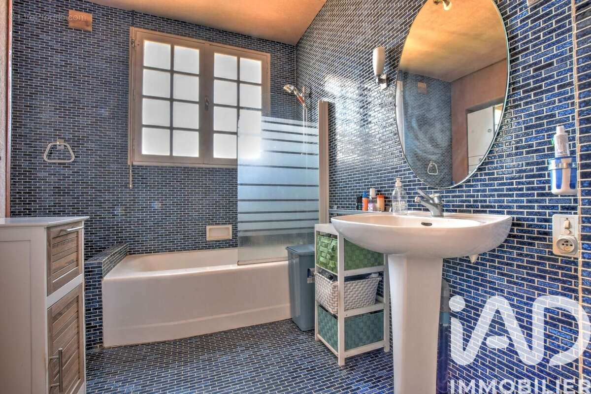 Photo 9 - Maison à BENEVENT-L'ABBAYE