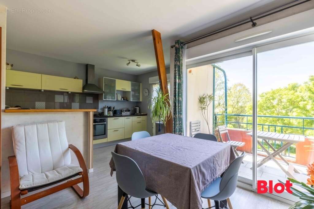 Appartement à THORIGNE-FOUILLARD