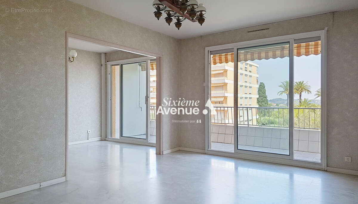 A vendre - Appartement Grasse 3/4 pièces de 78 m² - résidence sécurisée -  garage 17 m2 - photo 2