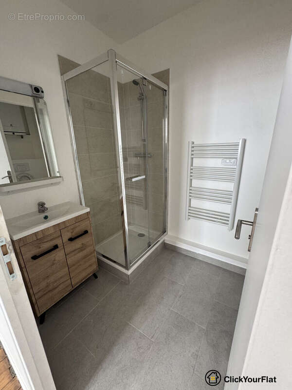 Appartement à PARIS-11E