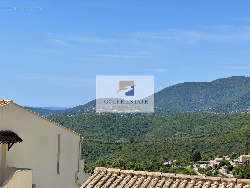 Appartement à LA CROIX-VALMER