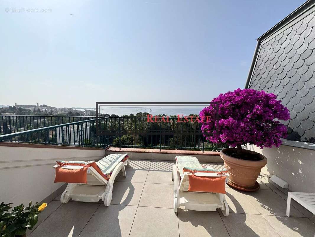 Appartement à CANNES