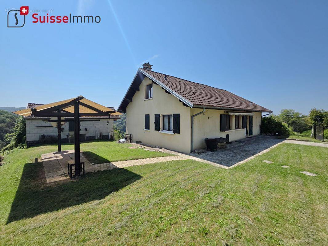 Maison à VILLARS-SOUS-ECOT