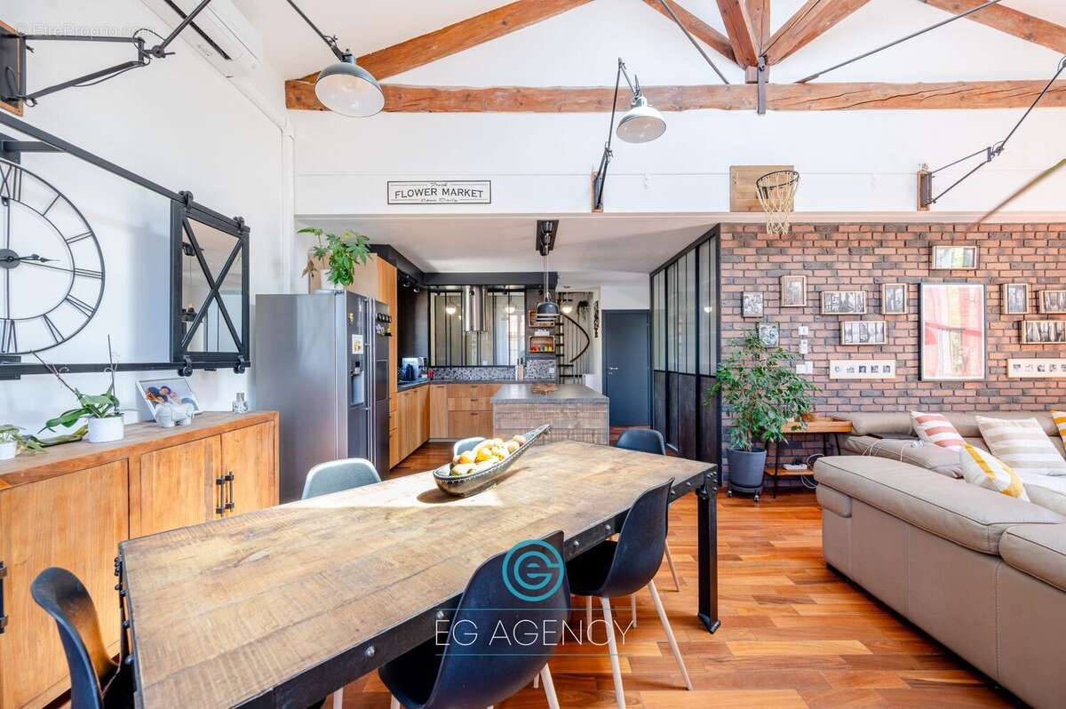 Appartement à MARSEILLE-12E