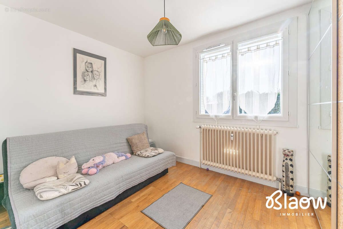 Appartement à MEYZIEU