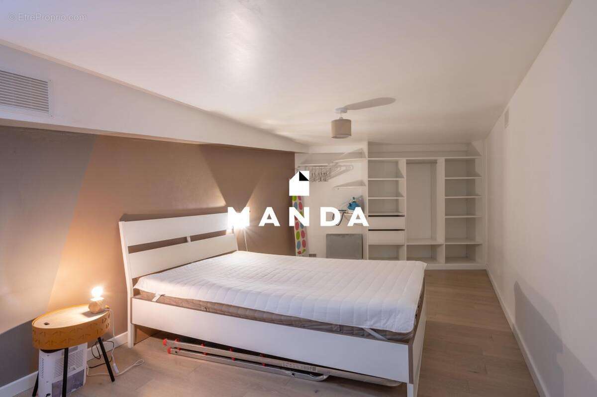 Appartement à NOGENT-SUR-MARNE