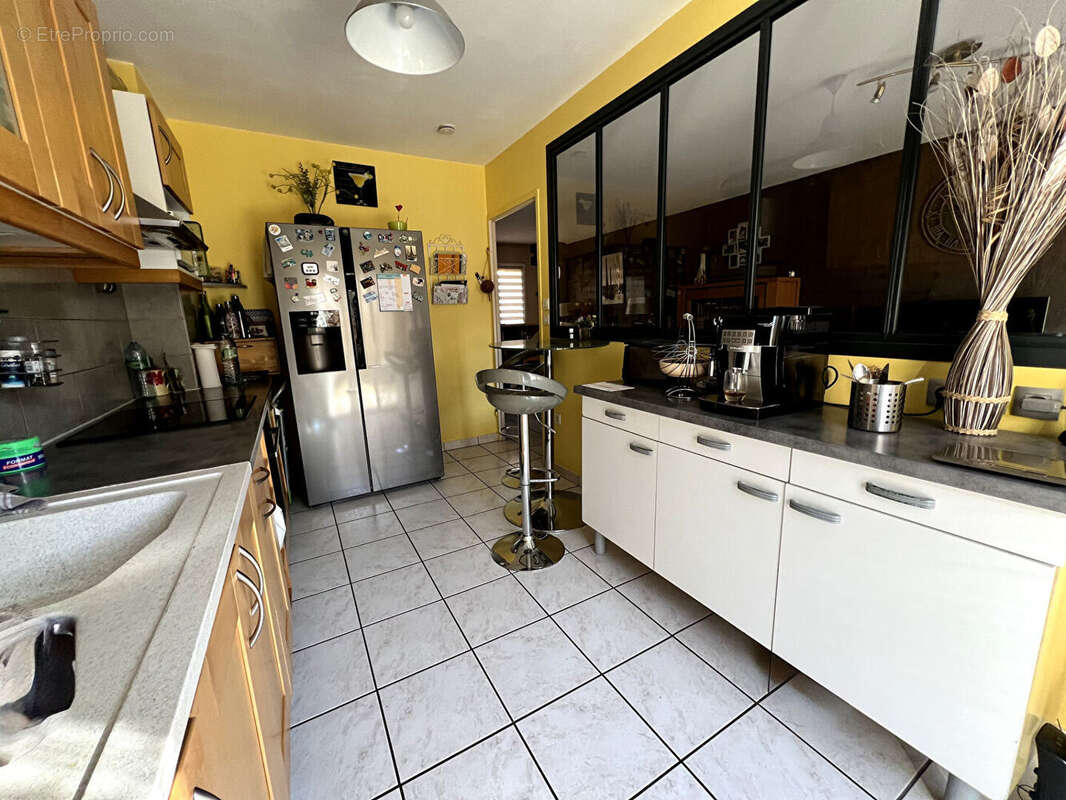 Maison à LYON-8E