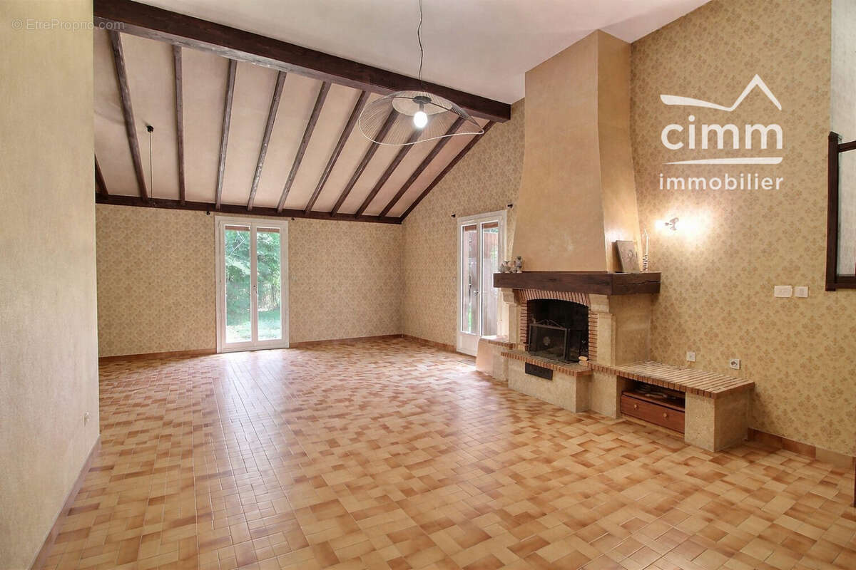 Maison 133 m² à Saint-Simeon-De-Bressieux  - photo 4