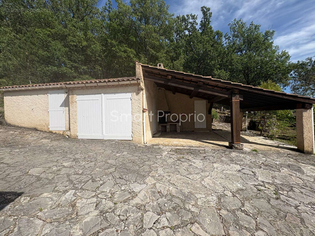 Maison à PIERREVERT
