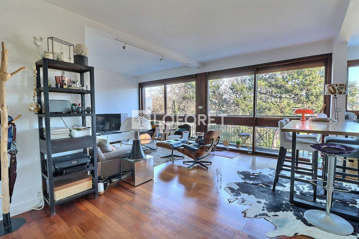 Appartement à VAUCRESSON