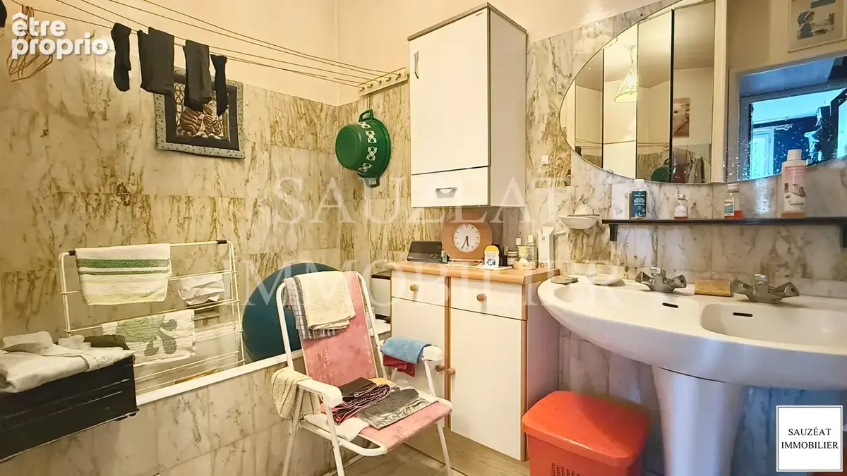 Maurice Arnoux - Appartement 4 pièces. - photo 7