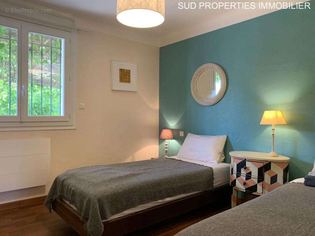 Maison à SAINT-ESTEVE