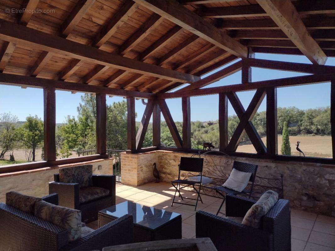 Maison à CASTELNAU-DE-MONTMIRAL