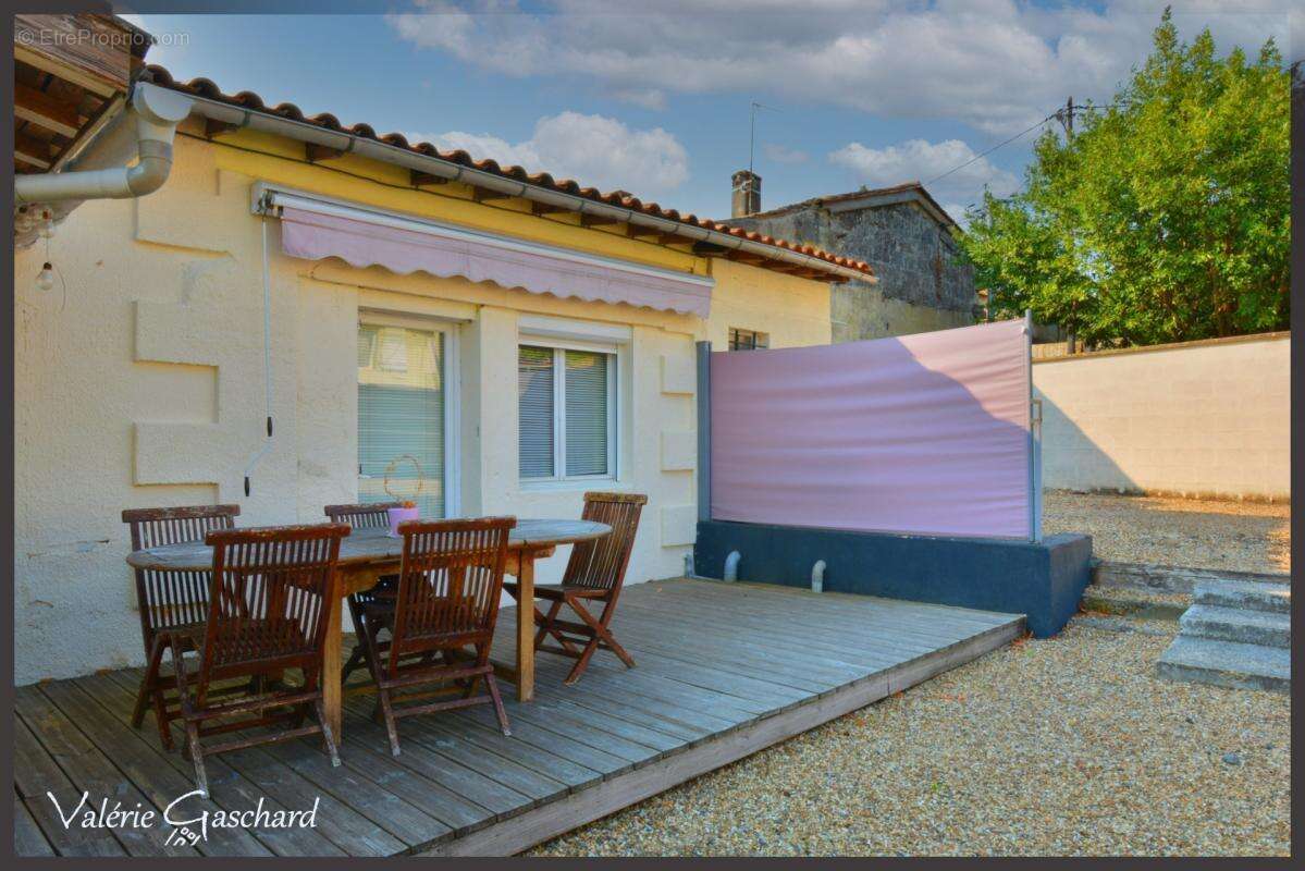 Guitres ( 33) Maison 2 chambres et jardin - photo 2