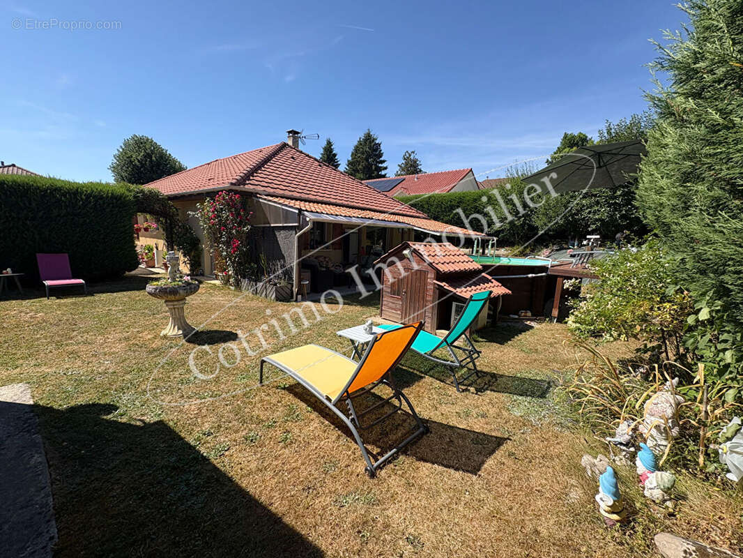 Villa Le Pont De Beauvoisin 4 pièces 99 m2 avec terrain - photo 4