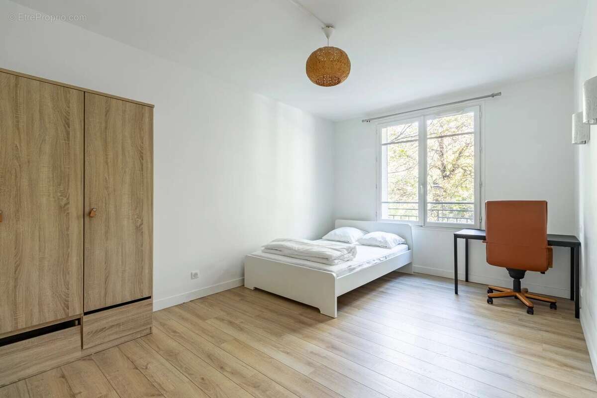 Appartement à PARIS-19E